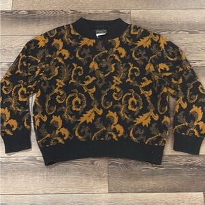 Stylish Black and Brown Patterned Acrylic Sweater